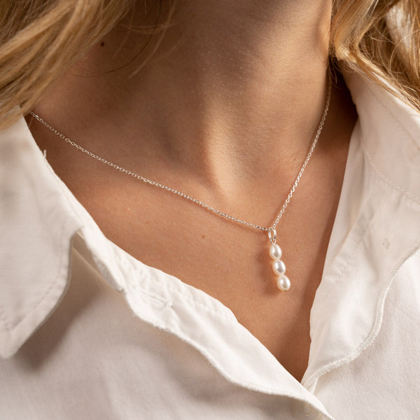 FILIPPA WHITE PEARL SILVER NECKLACE