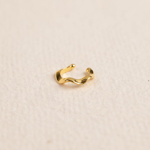 GALIA GOLDEN EAR CUFF