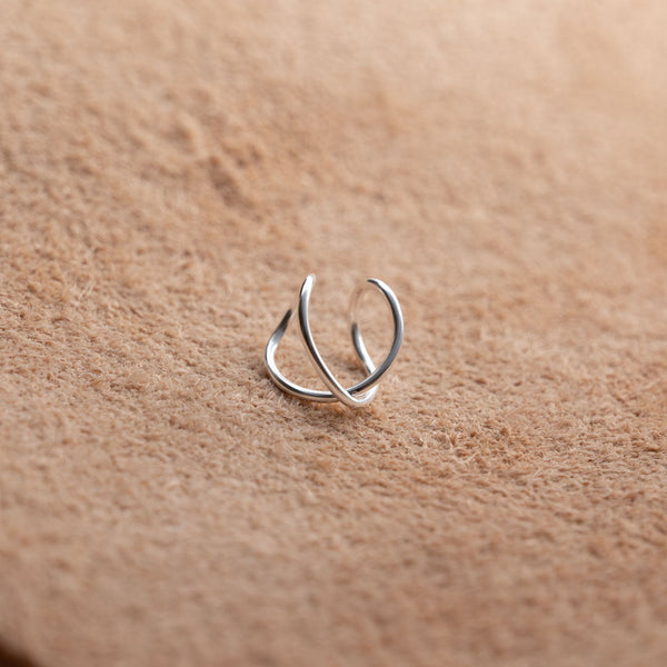 ANASTASIA SILVER EAR CUFF