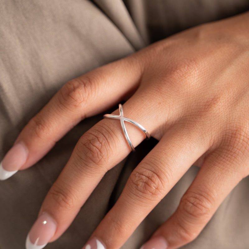 ANASTASIA SILVER RING