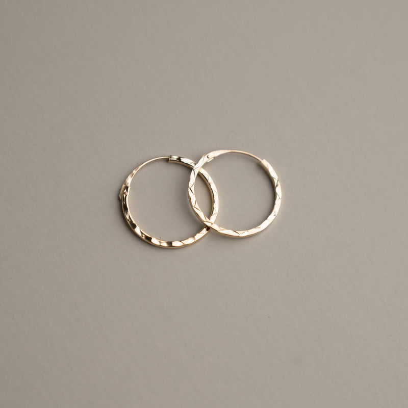 JOHANNA SOLID GOLD CREOL EARRING - 15mm