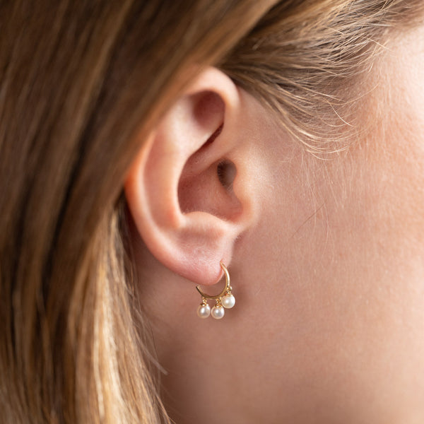 AUDREY PEARL SOLID GOLD EARRING