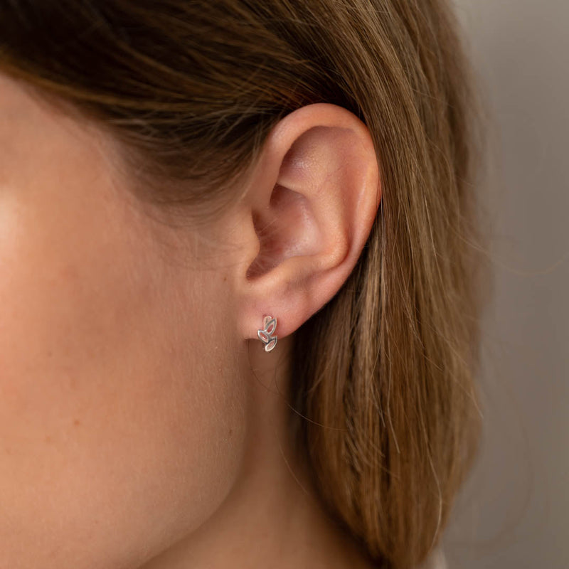 BLOOM SMALL SILVER CREOL EARRING