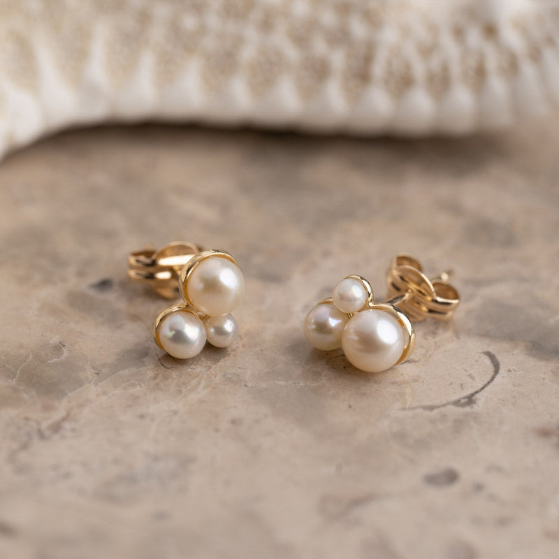 BOBBIE PEARL SOLID GOLD EARRING