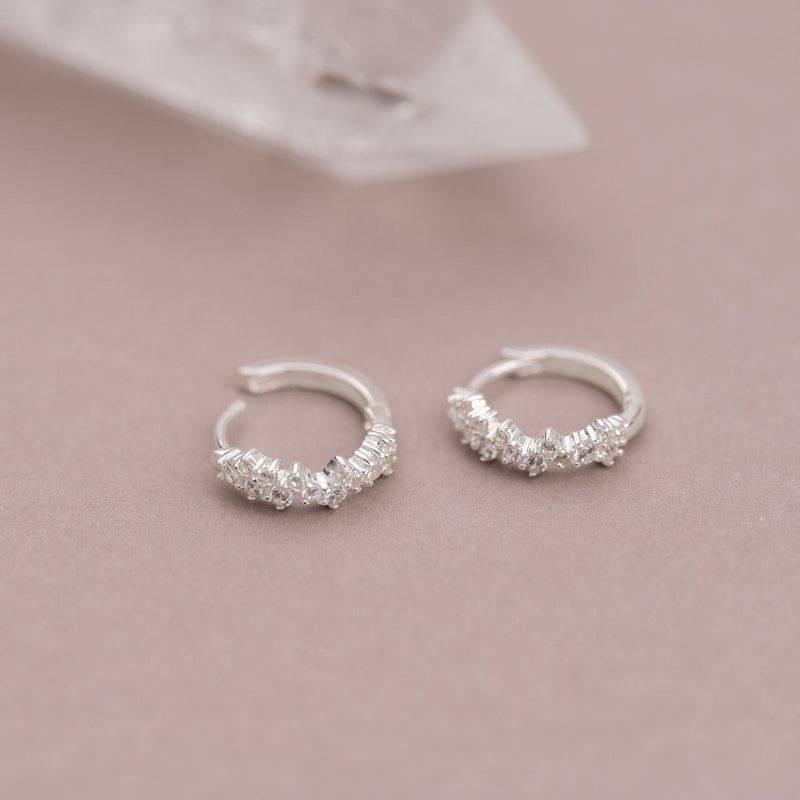 CLAIR CRYSTAL SILVER SMALL HUGGIE EARRING