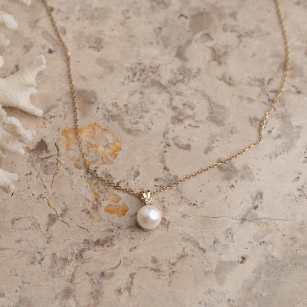 CLAUDIA PEARL SOLID GOLD PENDANT