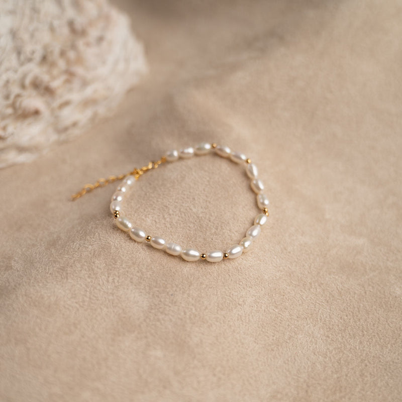 DARIA PEARL GOLDEN BRACELET