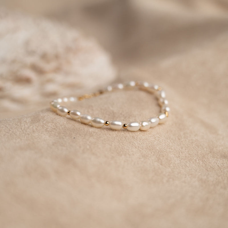 DARIA PEARL GOLDEN BRACELET