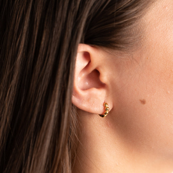 DICTE SMALL GOLDEN CREOL EARRING