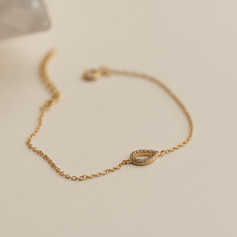 DINA CRYSTAL GOLDEN BRACELET