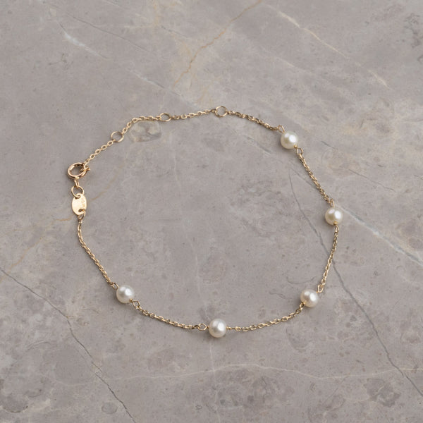 ERICA PEARL SOLID GOLD BRACELET