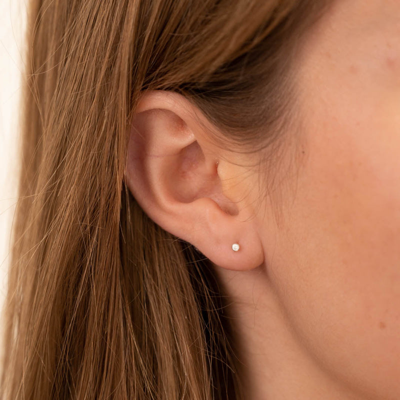 ESTER SILVER EARRING