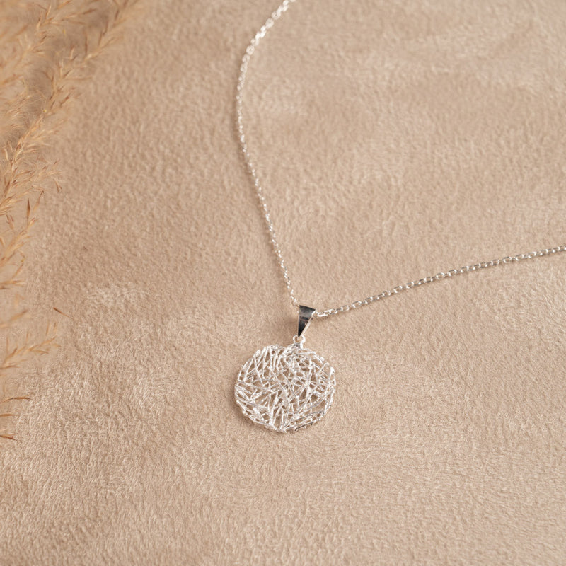 LILY SILVER NECKLACE