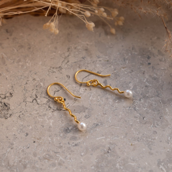 SIGGA PEARL GOLDEN EARRING